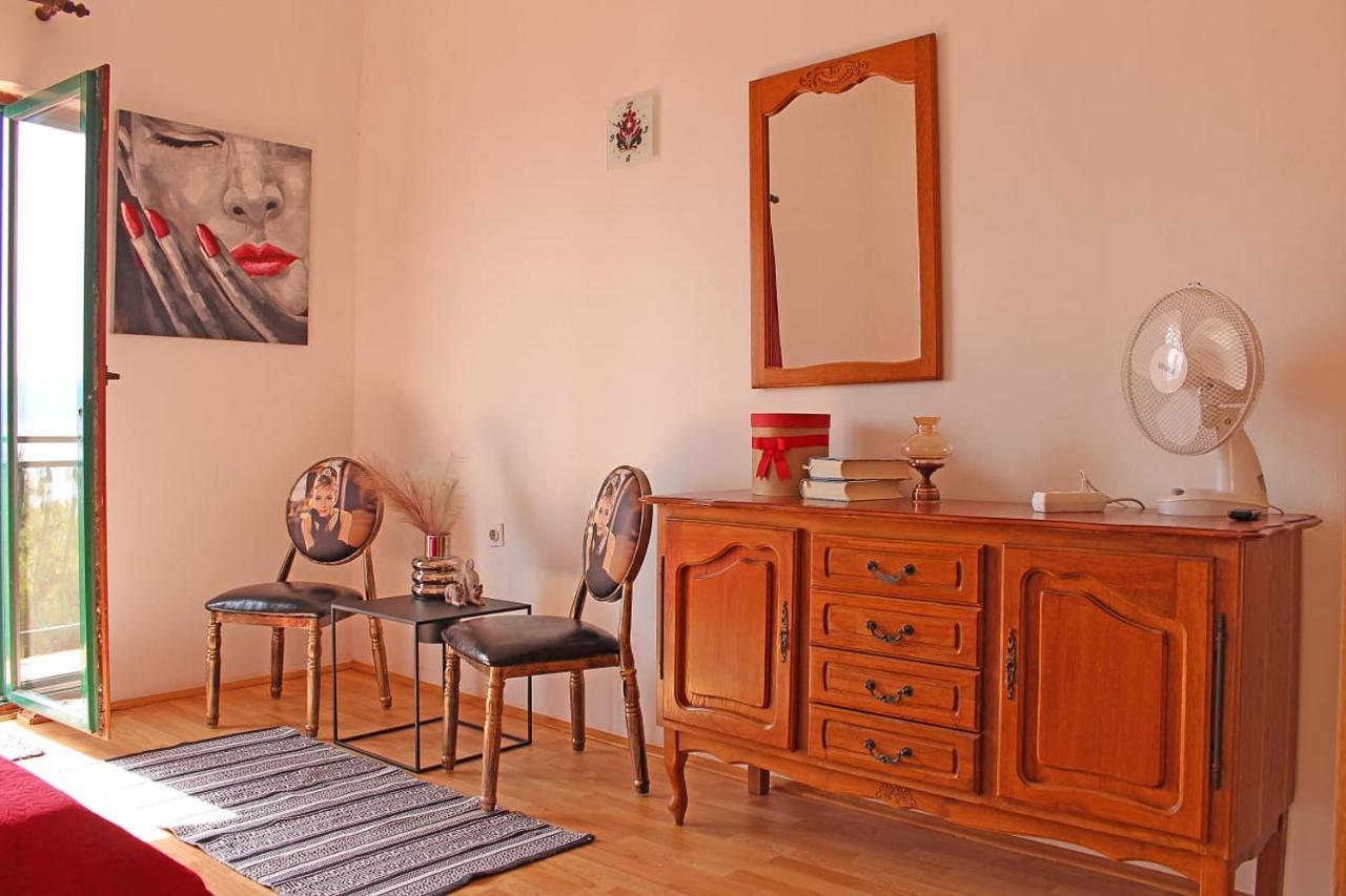 Apartments Gabriela Drvenik (Split-Dalmatia) Exterior foto